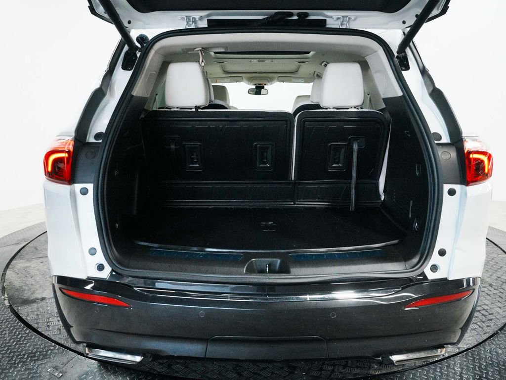 Used 2023 Buick Enclave Essence w/ Experience Buick Package image 44