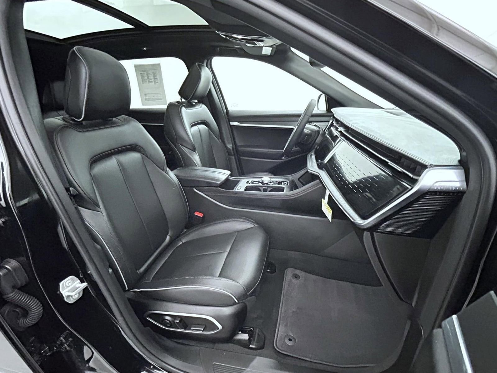 Used 2025 Jeep Wagoneer S Limited image 15