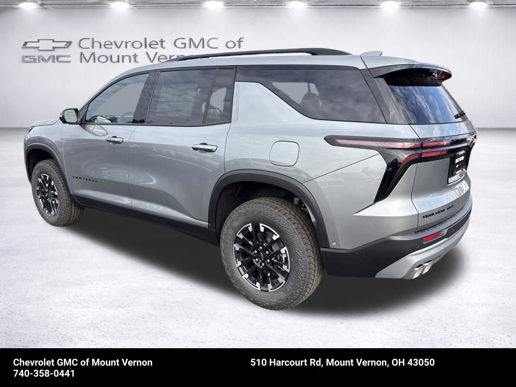 New 2026 Chevrolet Traverse Z71 w/ Enhanced Driving Package image 3