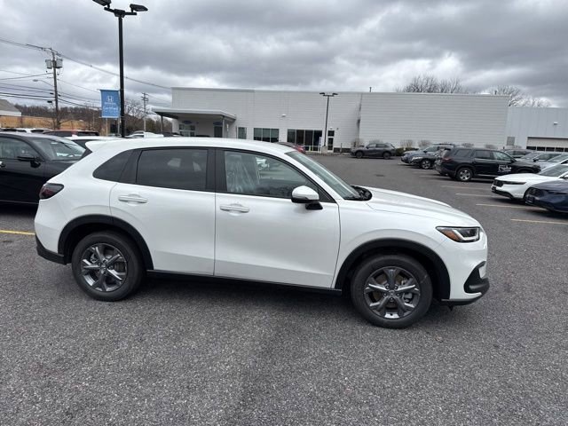New 2026 Honda HR-V LX image 2