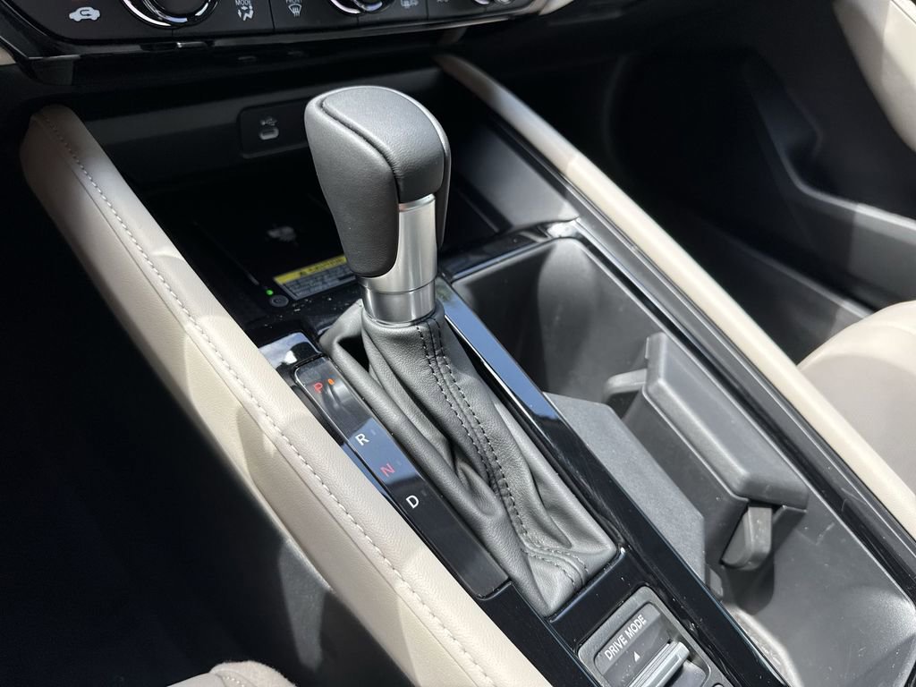 Certified 2024 Honda Accord Touring image 50