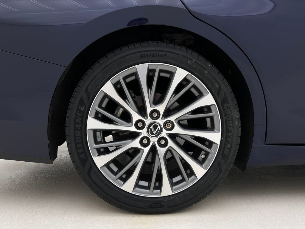 Used 2021 Lexus ES 350 w/ Premium Package image 27