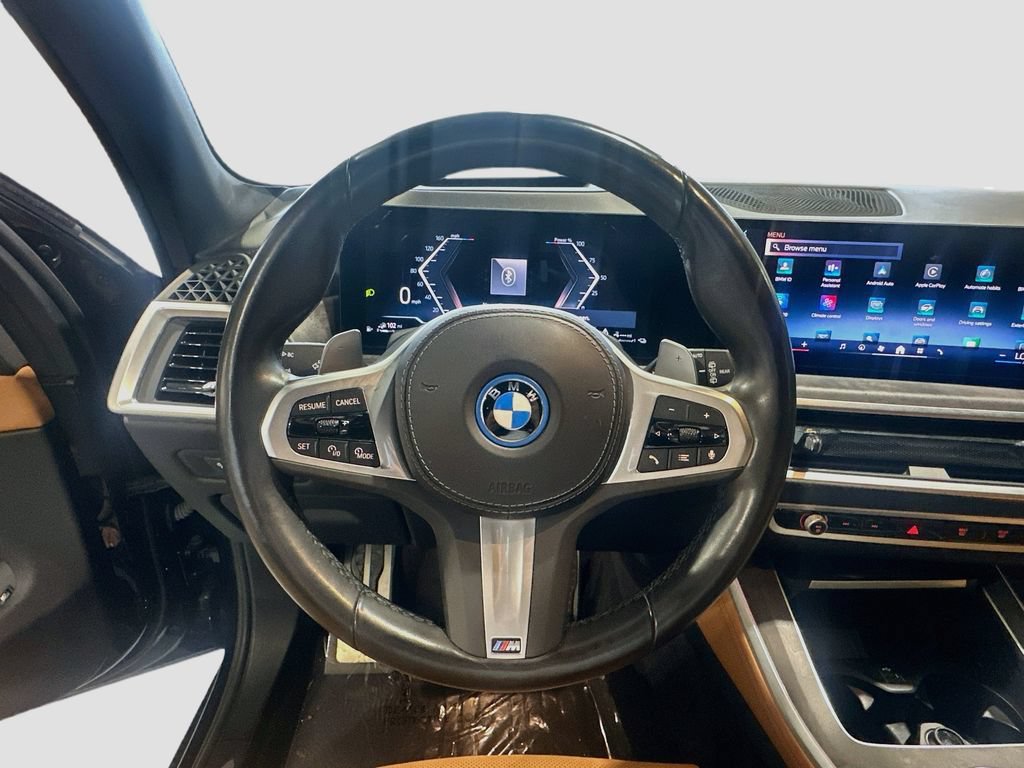Used 2024 BMW X5 xDrive50e w/ M Sport Package AWD/4WD image 11
