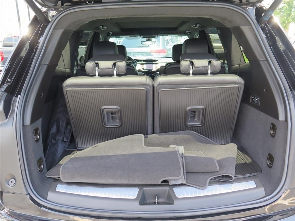 Certified 2025 Cadillac XT6 Sport w/ Platinum Package AWD/4WD image 25