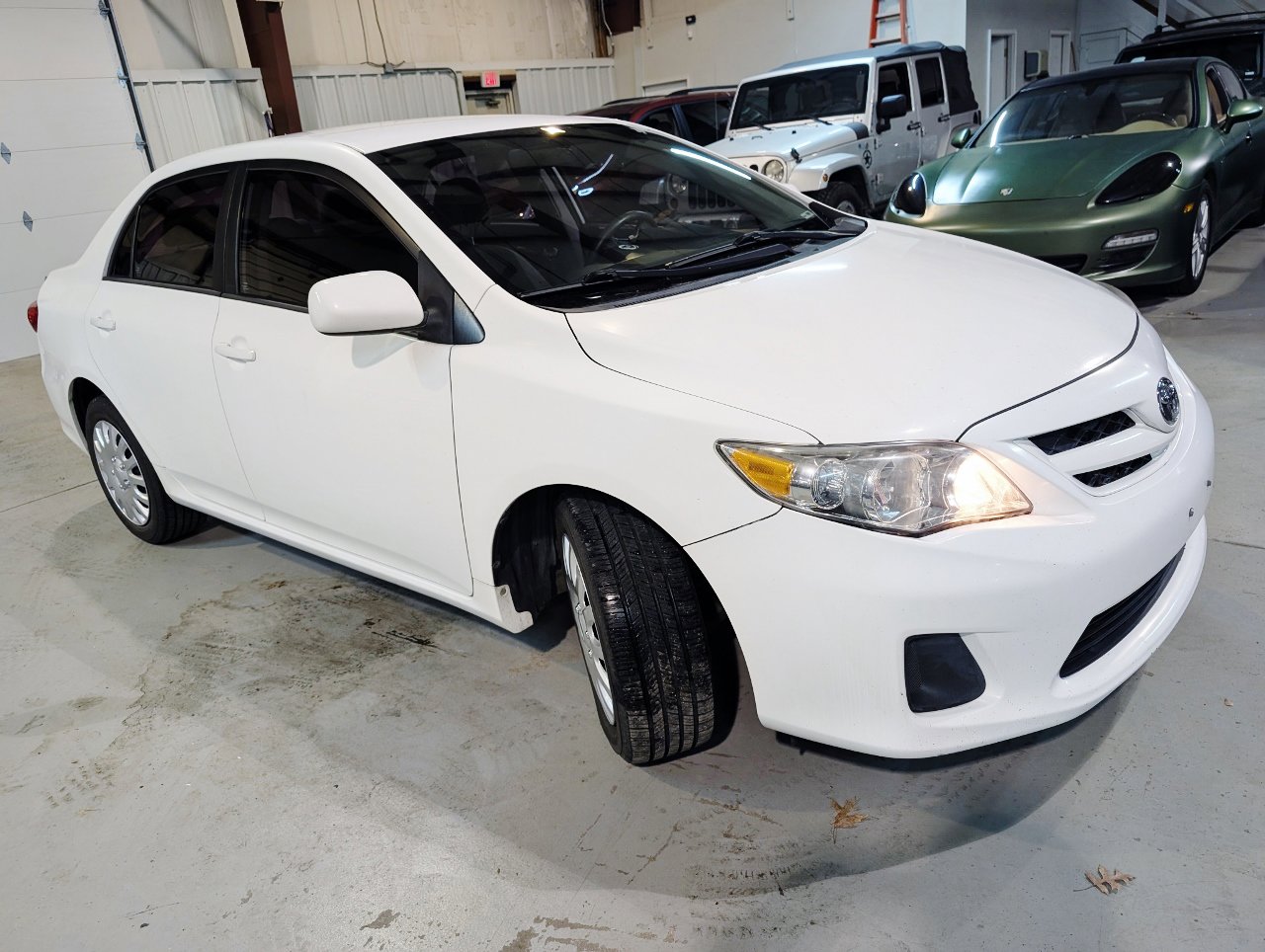 Used 2012 Toyota Corolla LE image 8