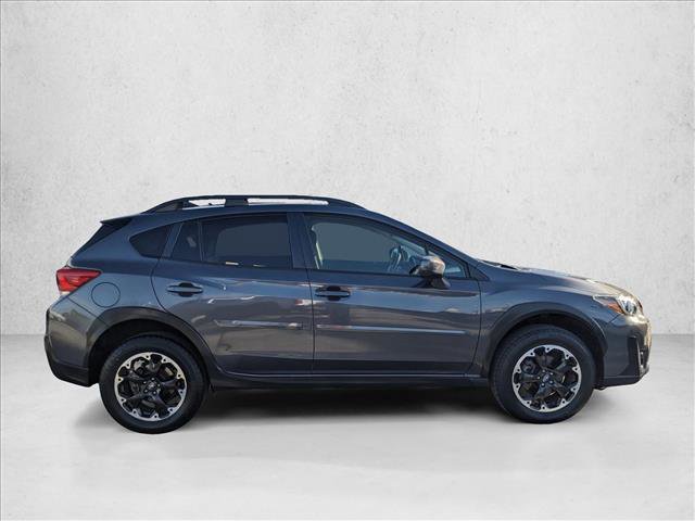 Used 2021 Subaru Crosstrek 2.0i Premium image 4