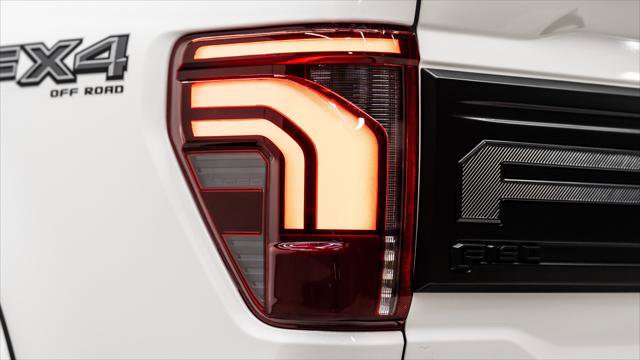 Used 2024 Ford F150 Lariat w/ FX4 Off-Road Package image 12