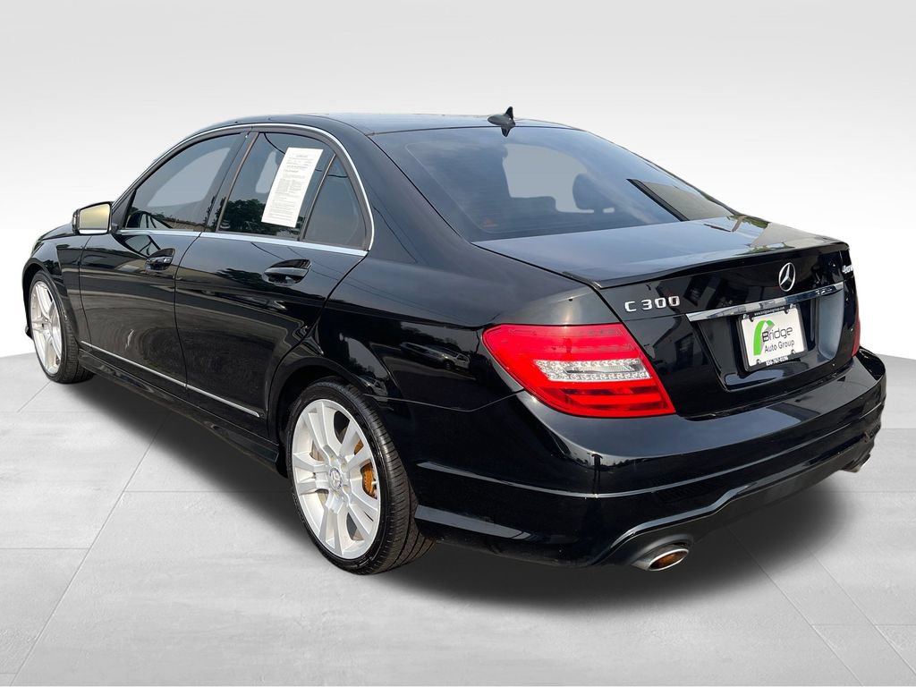 Used 2013 Mercedes-Benz C 300 4MATIC Sedan image 6