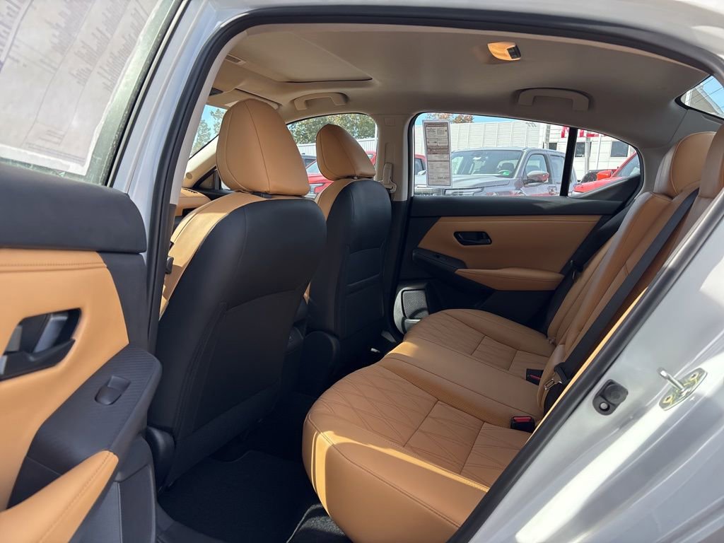 New 2025 Nissan Sentra SV w/ SV Premium Package image 15