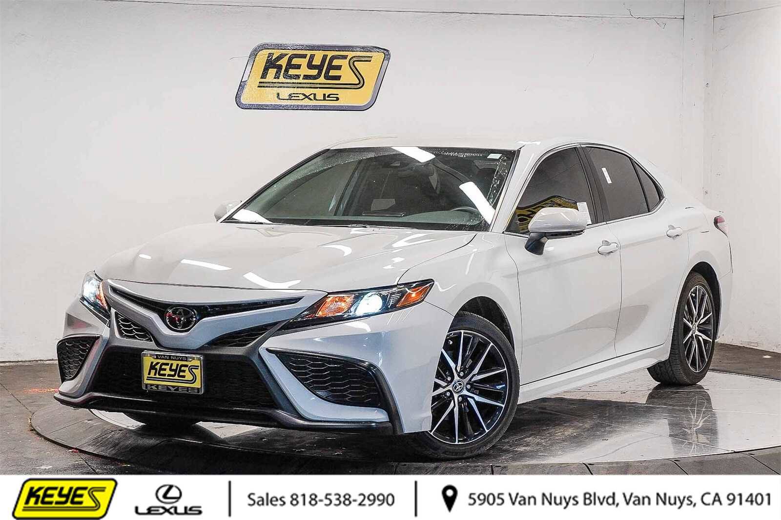 Used 2024 Toyota Camry SE