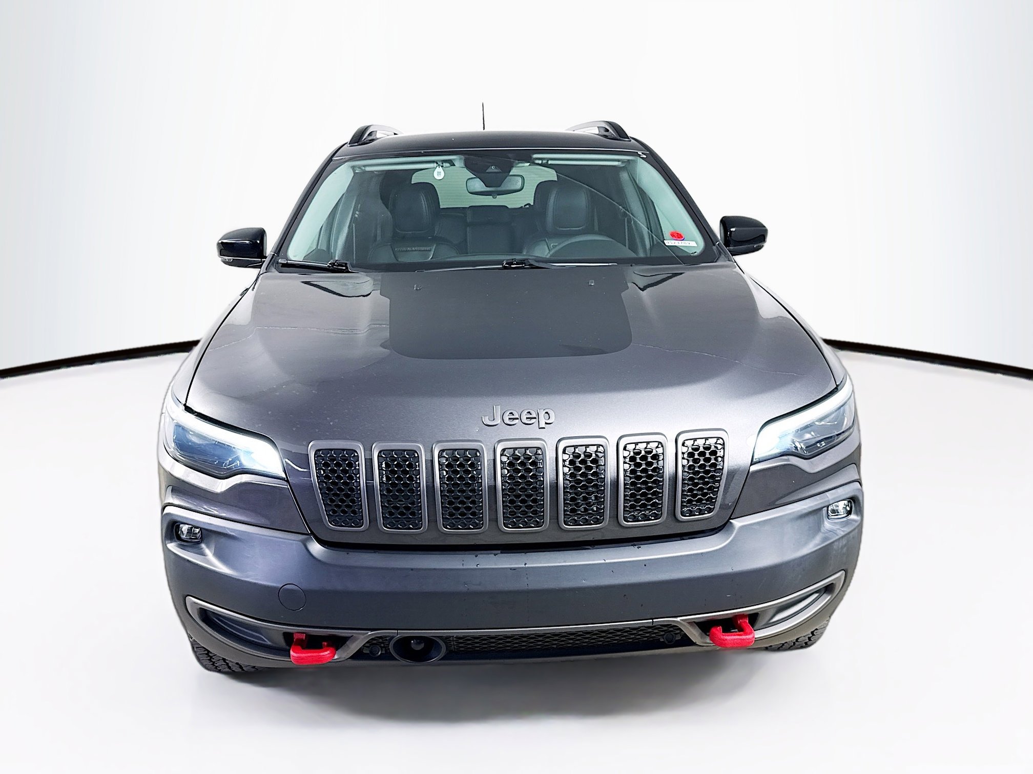 Used 2022 Jeep Cherokee Trailhawk image 3