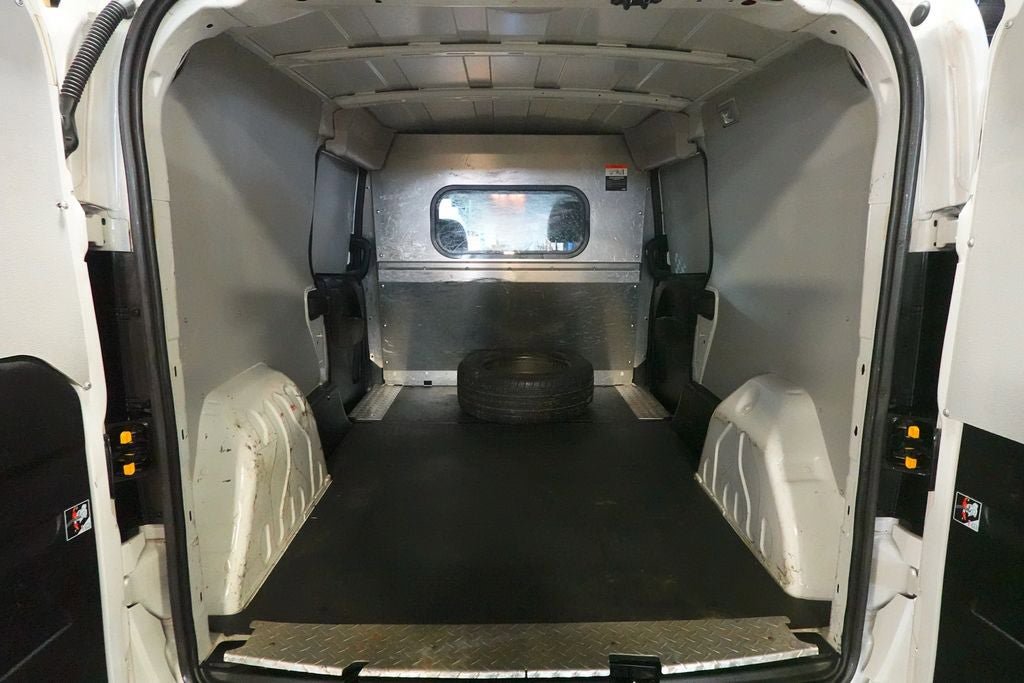 Used 2022 RAM ProMaster City Tradesman FWD image 13