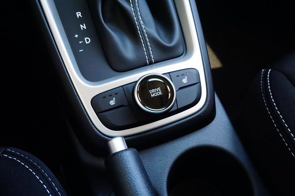 New 2026 Hyundai Venue SEL FWD image 12