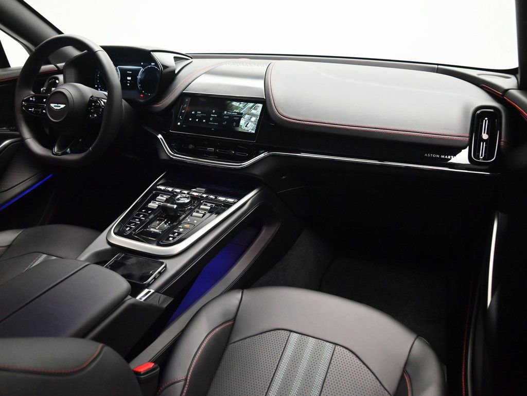 New 2026 Aston Martin DBX 707 image 9