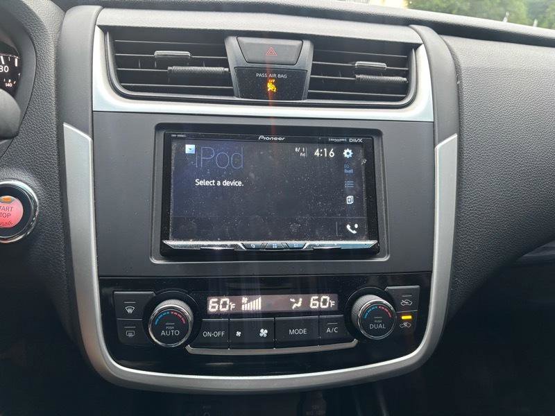 Used 2018 Nissan Altima 2.5 SL FWD image 12