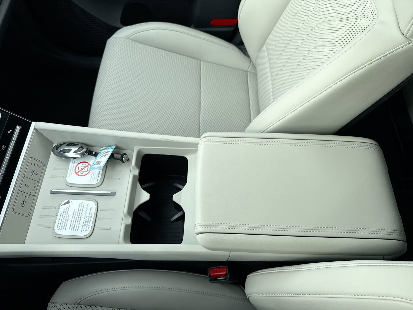 New 2026 Hyundai Santa Fe SEL image 22