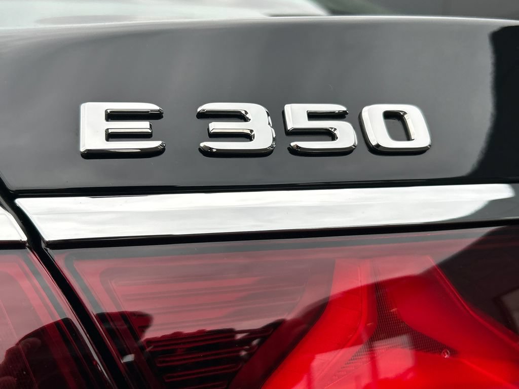 New 2026 Mercedes-Benz E 350 4MATIC Sedan image 31