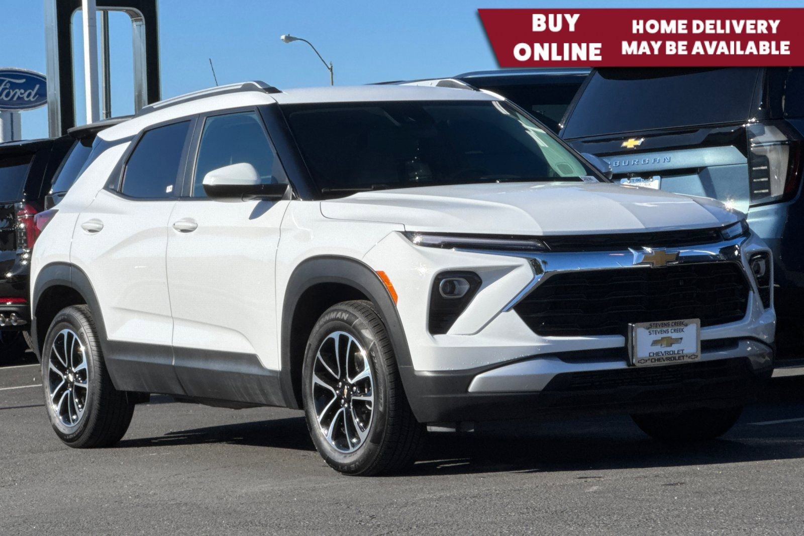 Used 2025 Chevrolet TrailBlazer LT image 1