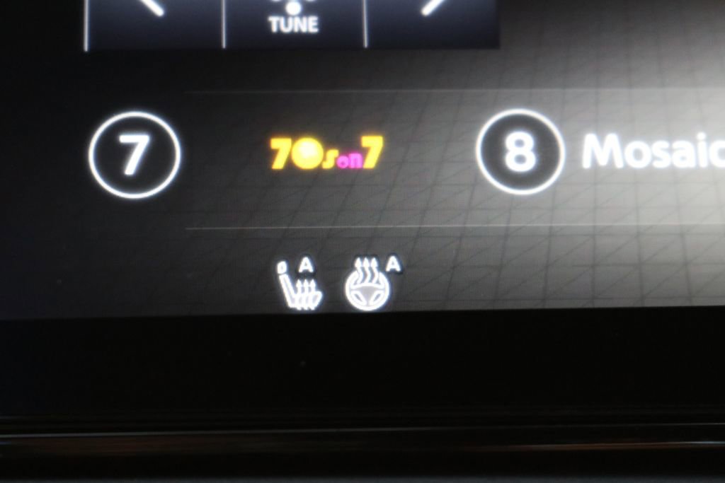 Used 2023 Nissan Ariya AWD image 55