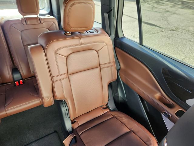 New 2026 Lincoln Aviator Reserve w/ Luxury Package AWD/4WD image 15