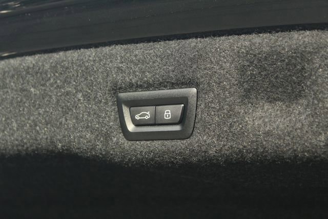 New 2026 BMW i5 eDrive40 image 8