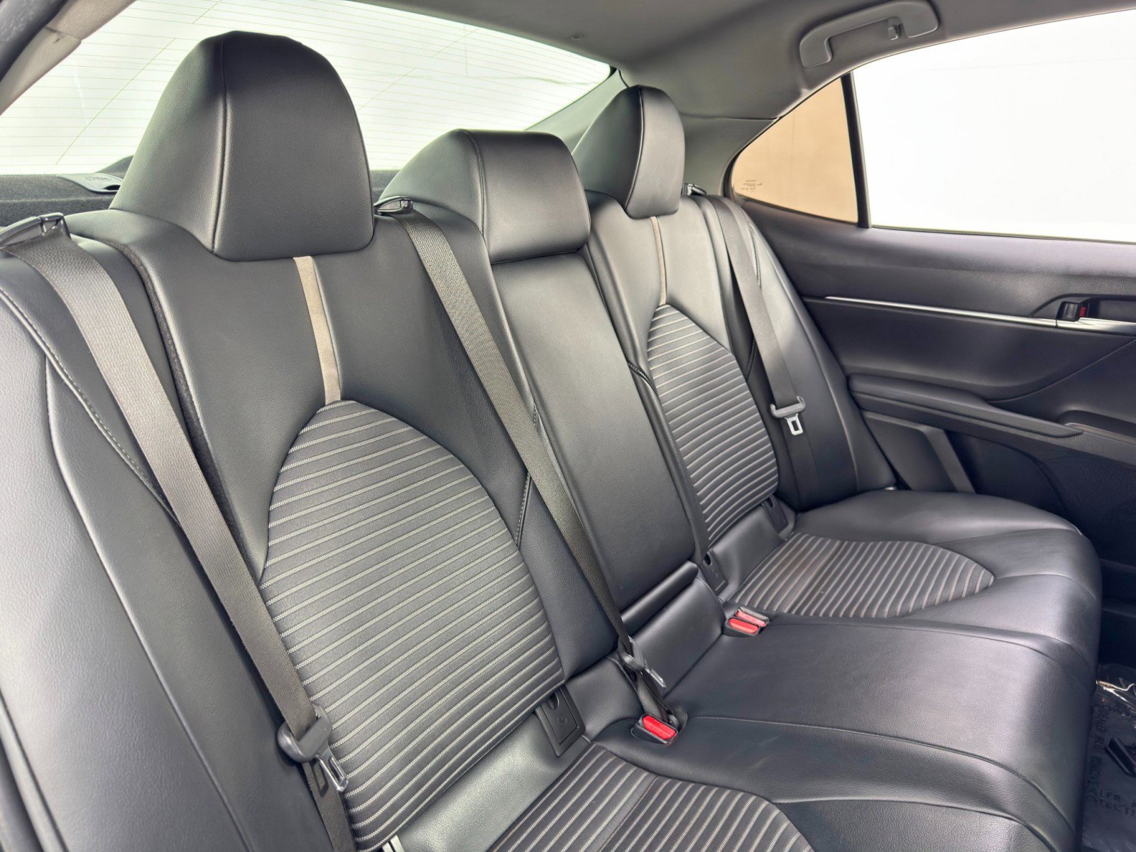 Used 2022 Toyota Camry Nightshade w/ Convenience Package image 35