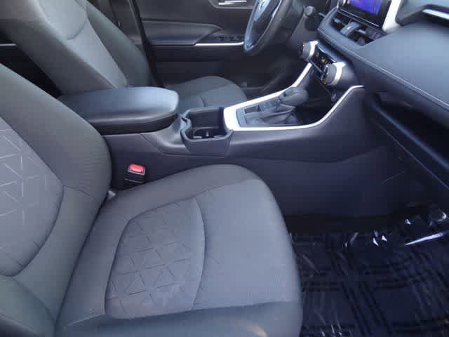 Certified 2025 Toyota RAV4 XLE AWD/4WD image 13