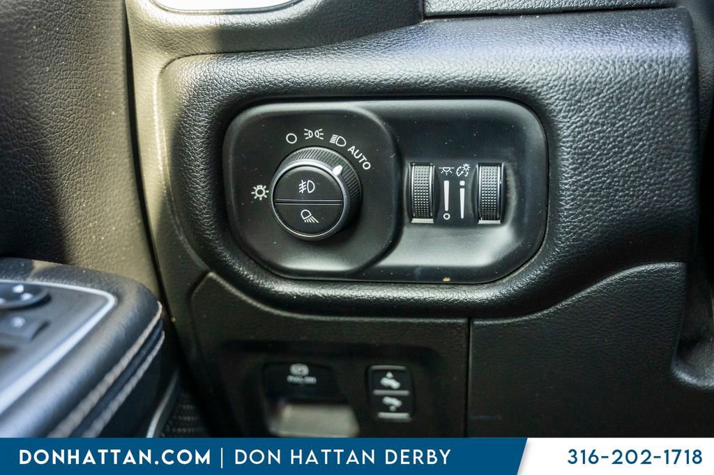 Used 2022 RAM 1500 Laramie w/ Sport Appearance Package image 20