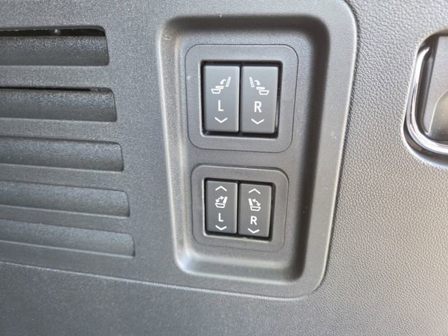 New 2026 Buick Enclave Preferred w/ Power Package image 17