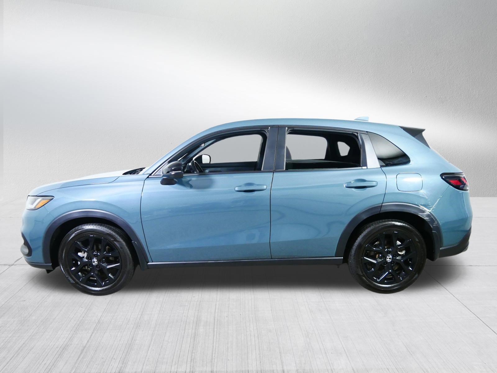 Used 2025 Honda HR-V Sport image 4