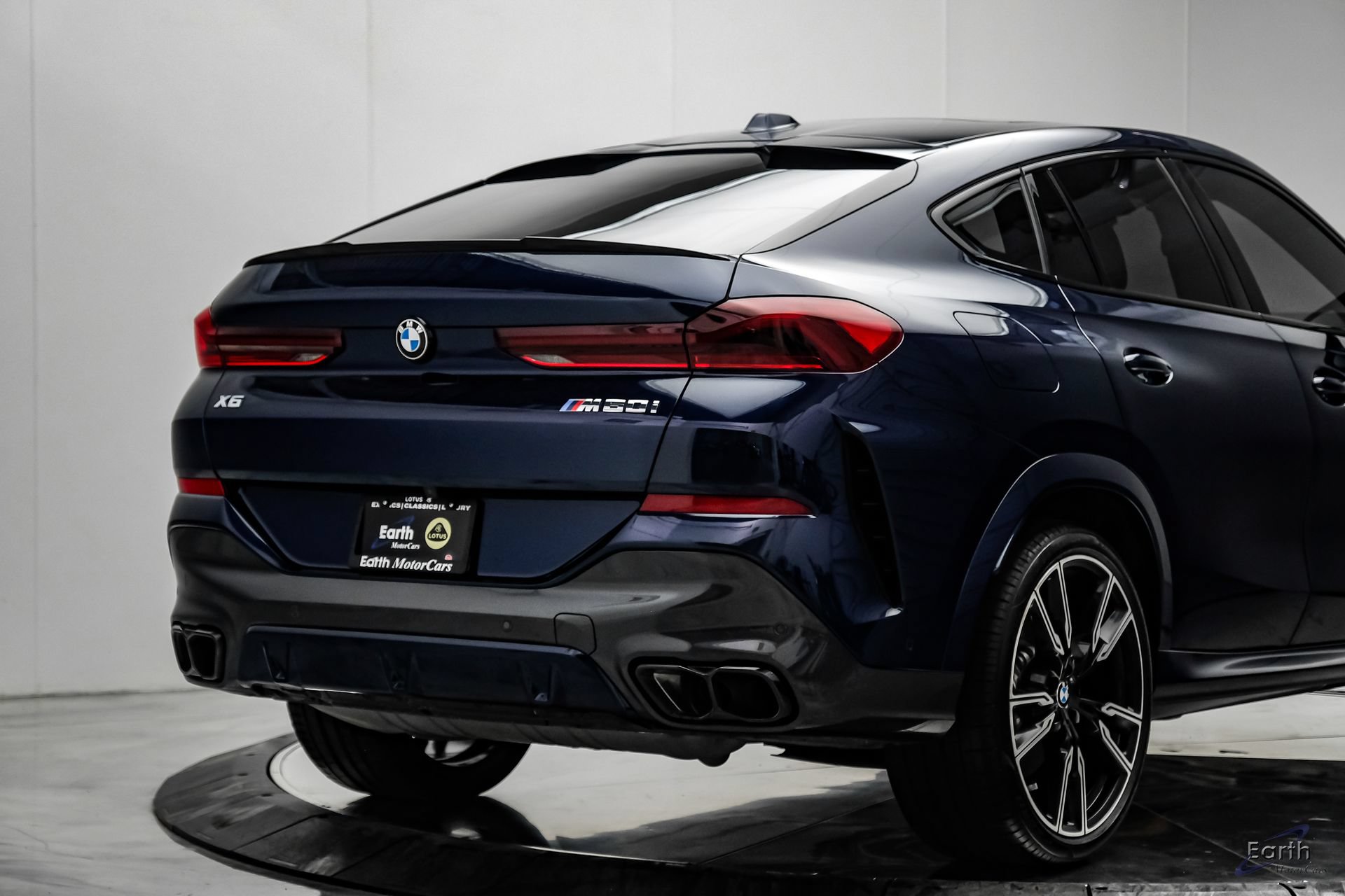 Used 2025 BMW X6 M60i w/ M Sport Professional Package AWD/4WD image 19