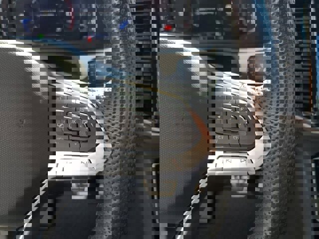 Used 2022 Volkswagen Atlas Cross Sport SEL R-Line image 32