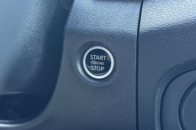 Used 2023 Nissan Frontier SV w/ SV Convenience Package image 29