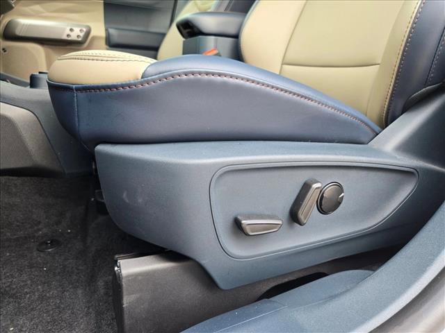 New 2026 Ford Maverick Lariat w/ 4K Tow Package image 4