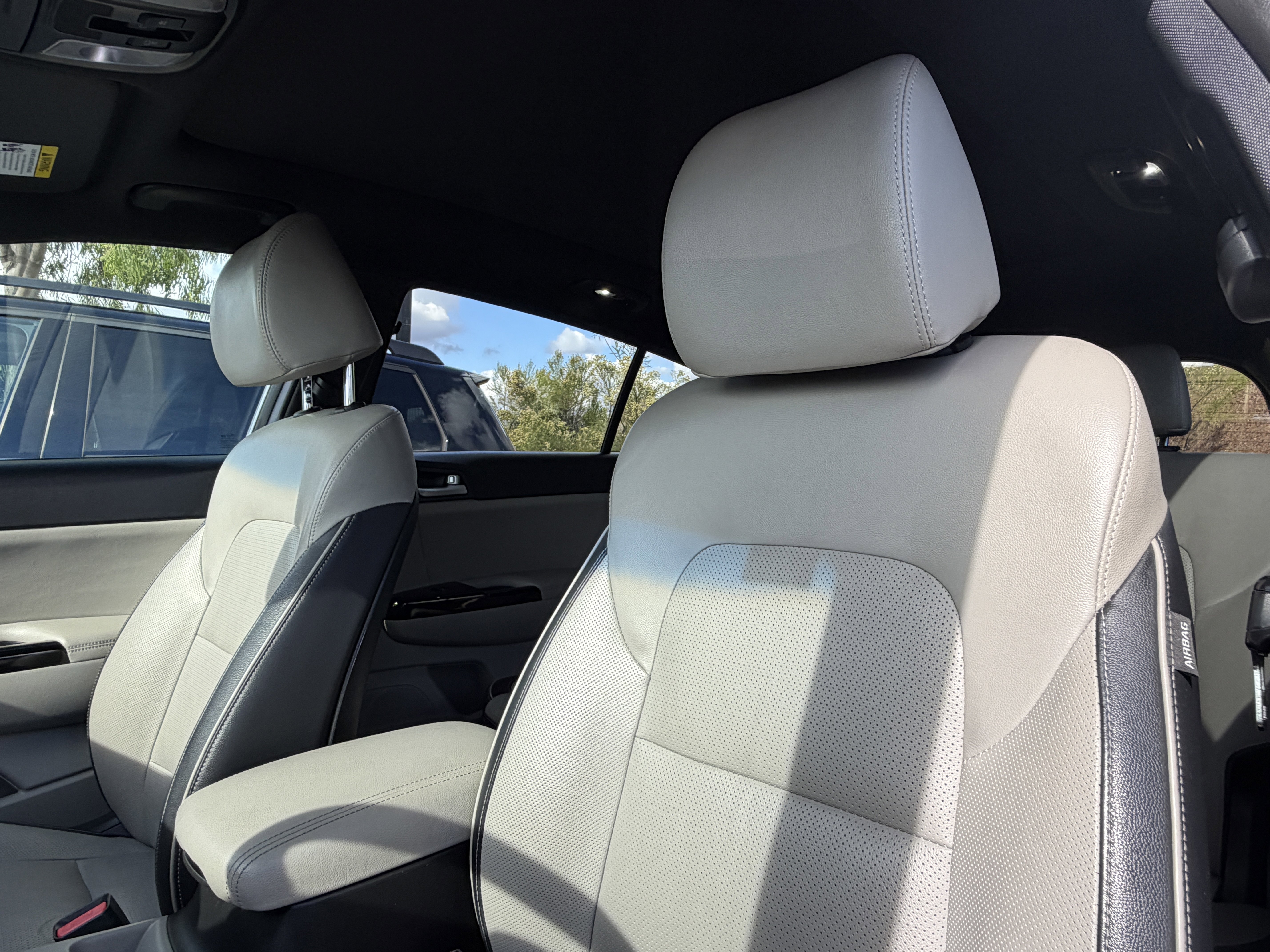 Used 2020 Kia Sportage SX image 23