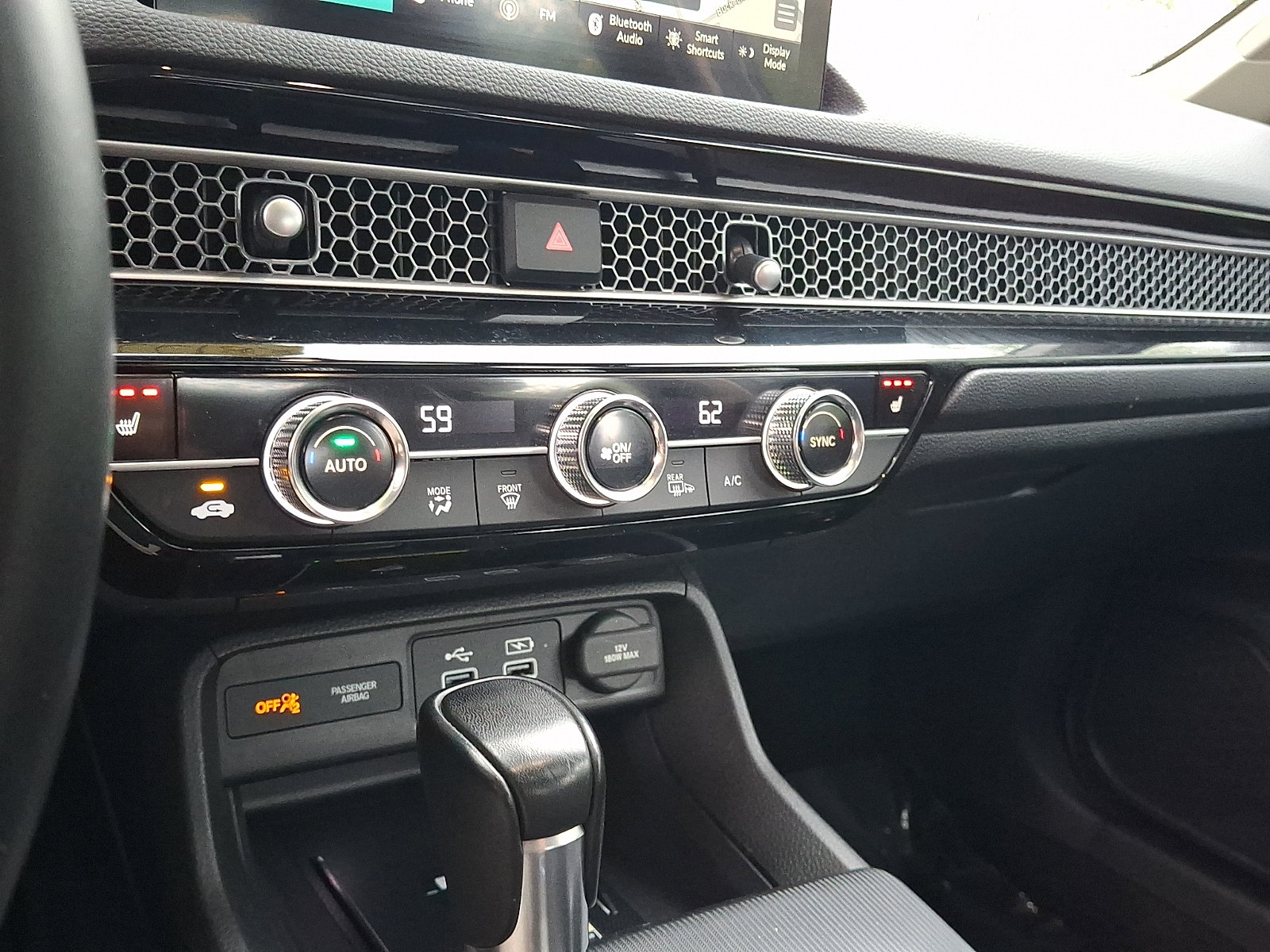 Used 2022 Honda Civic Touring image 17