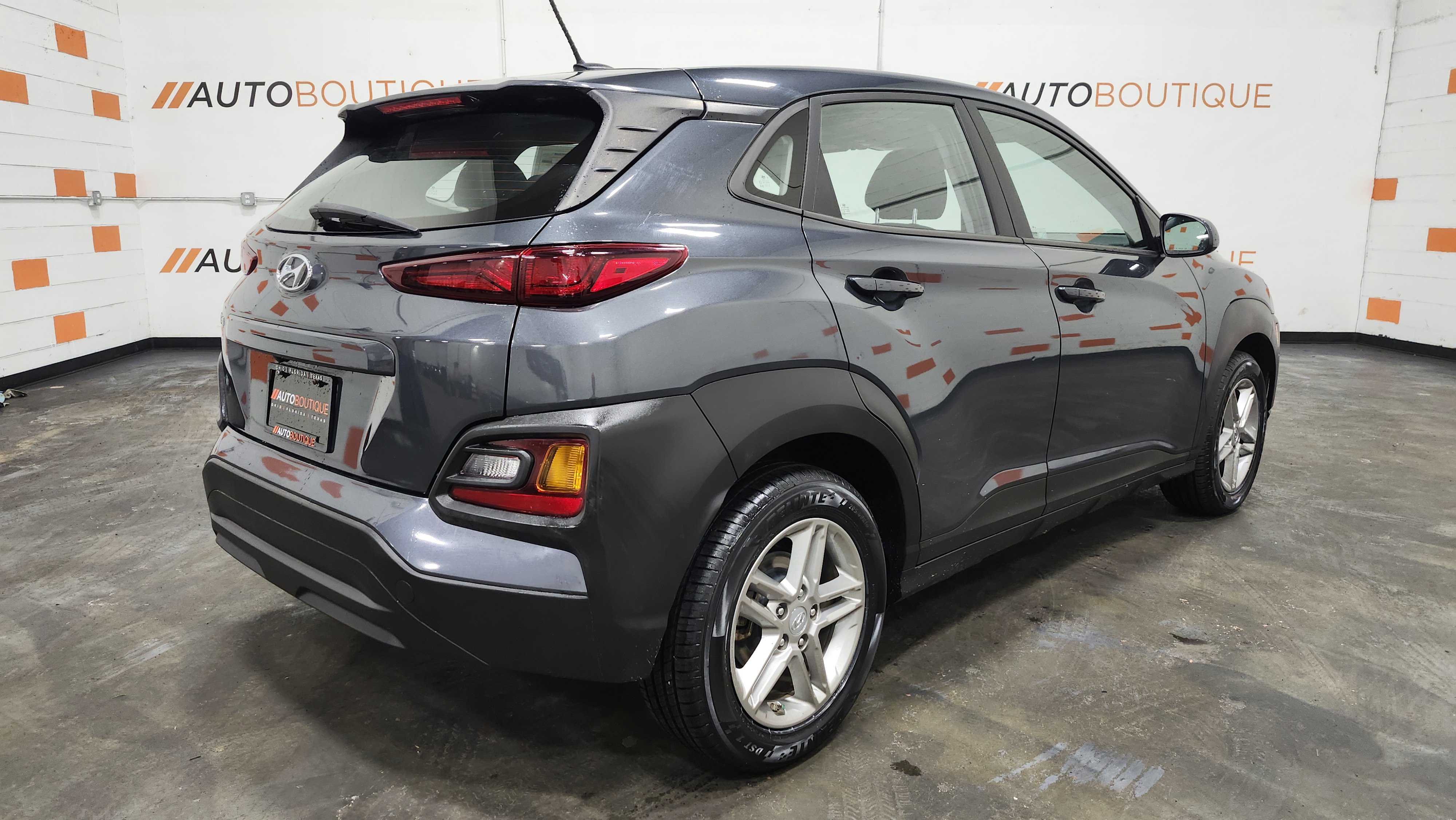 Used 2021 Hyundai Kona SE image 15