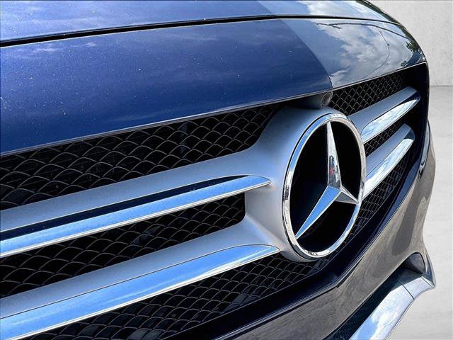 Used 2017 Mercedes-Benz C 300 Sedan image 27