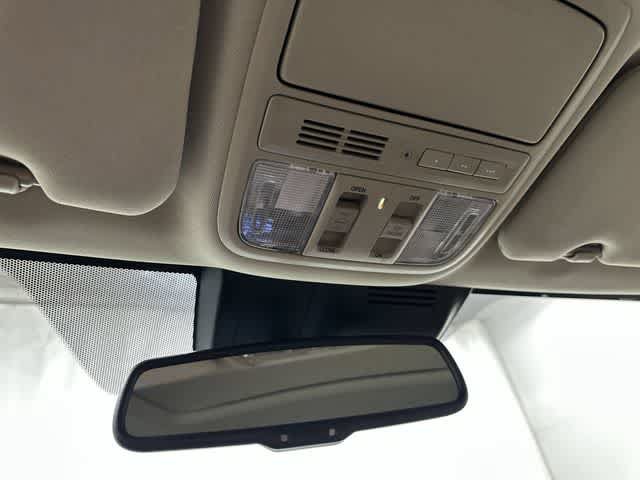 Used 2021 Honda CR-V Touring image 21
