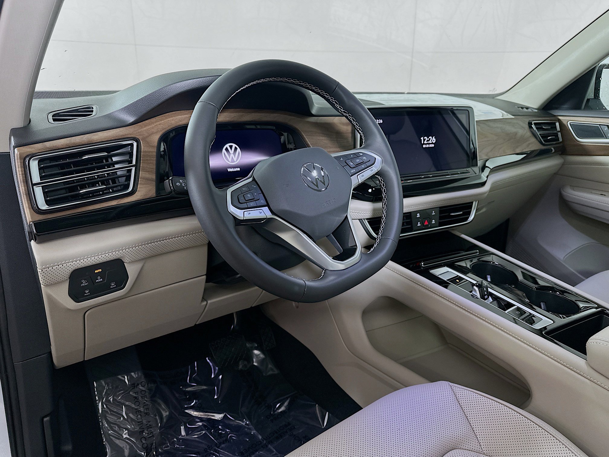 New 2026 Volkswagen Atlas SE AWD/4WD image 9