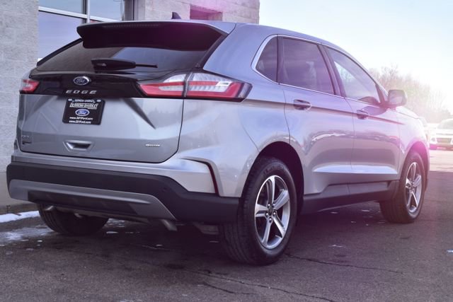 Used 2024 Ford Edge SEL w/ Convenience Package image 11