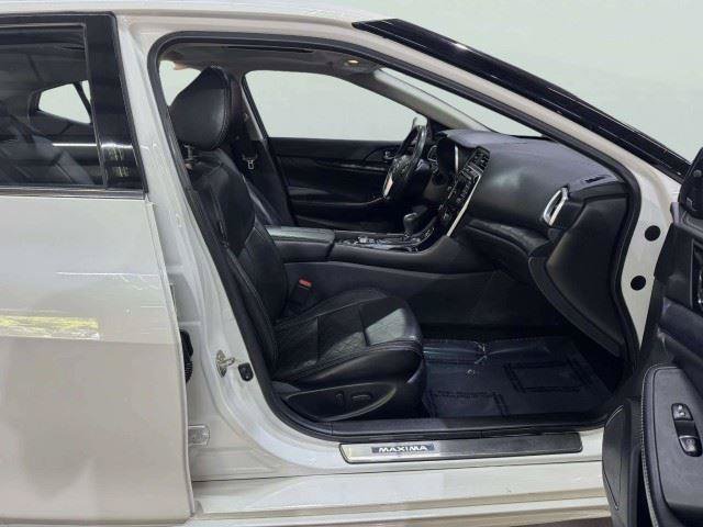 Used 2019 Nissan Maxima Platinum w/ Illumination Package FWD image 43