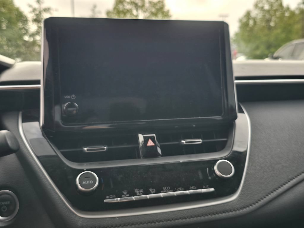 Used 2024 Toyota Corolla XLE FWD image 21