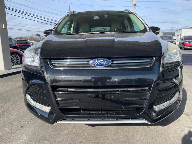 Used 2014 Ford Escape Titanium image 2