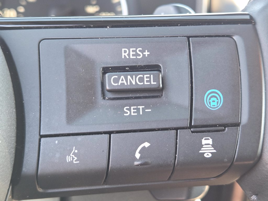 Certified 2023 Nissan Rogue SL AWD/4WD image 14