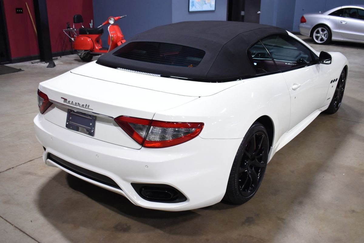 Used 2019 Maserati GranTurismo Sport image 14