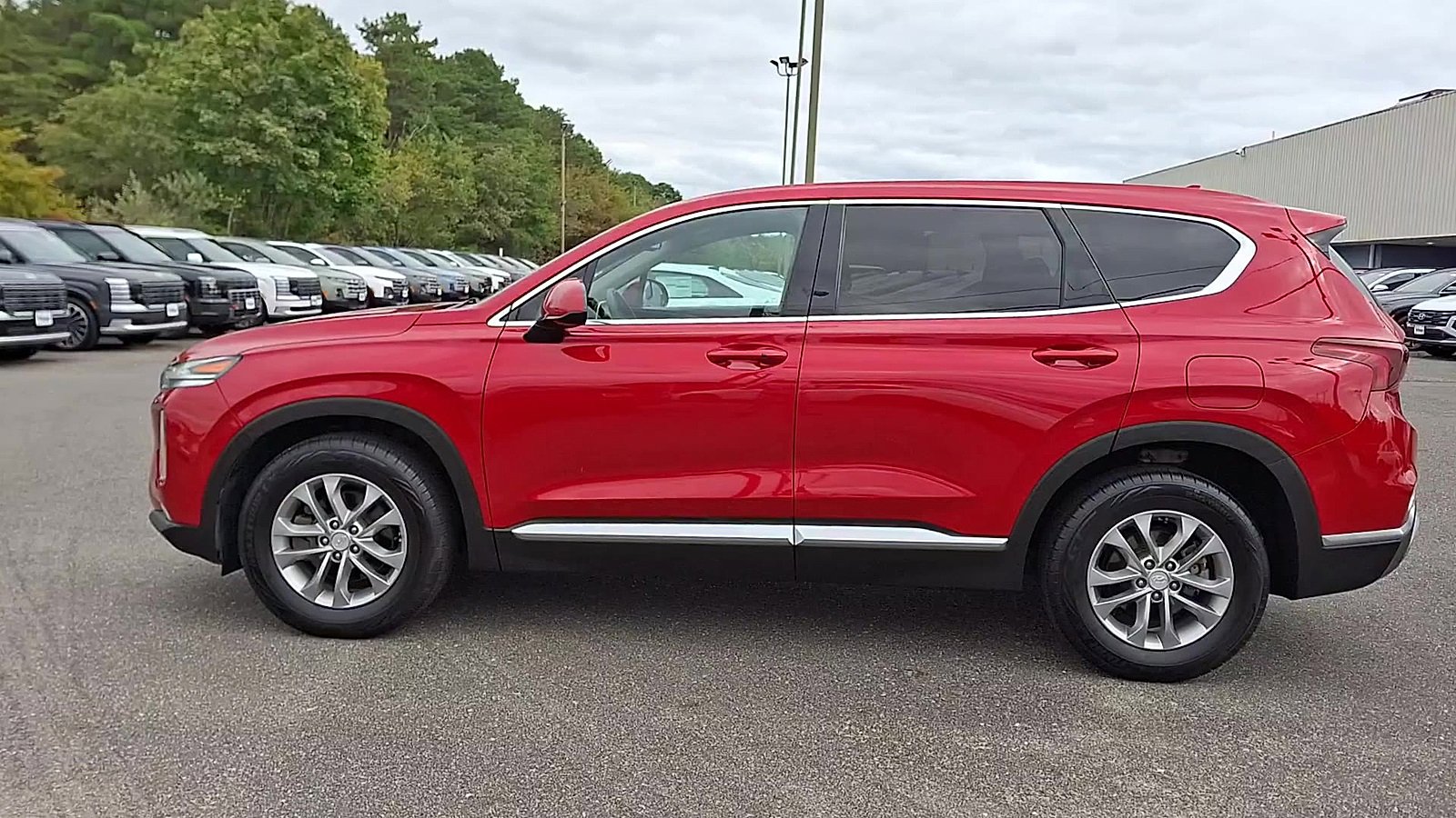 Used 2020 Hyundai Santa Fe SEL image 5