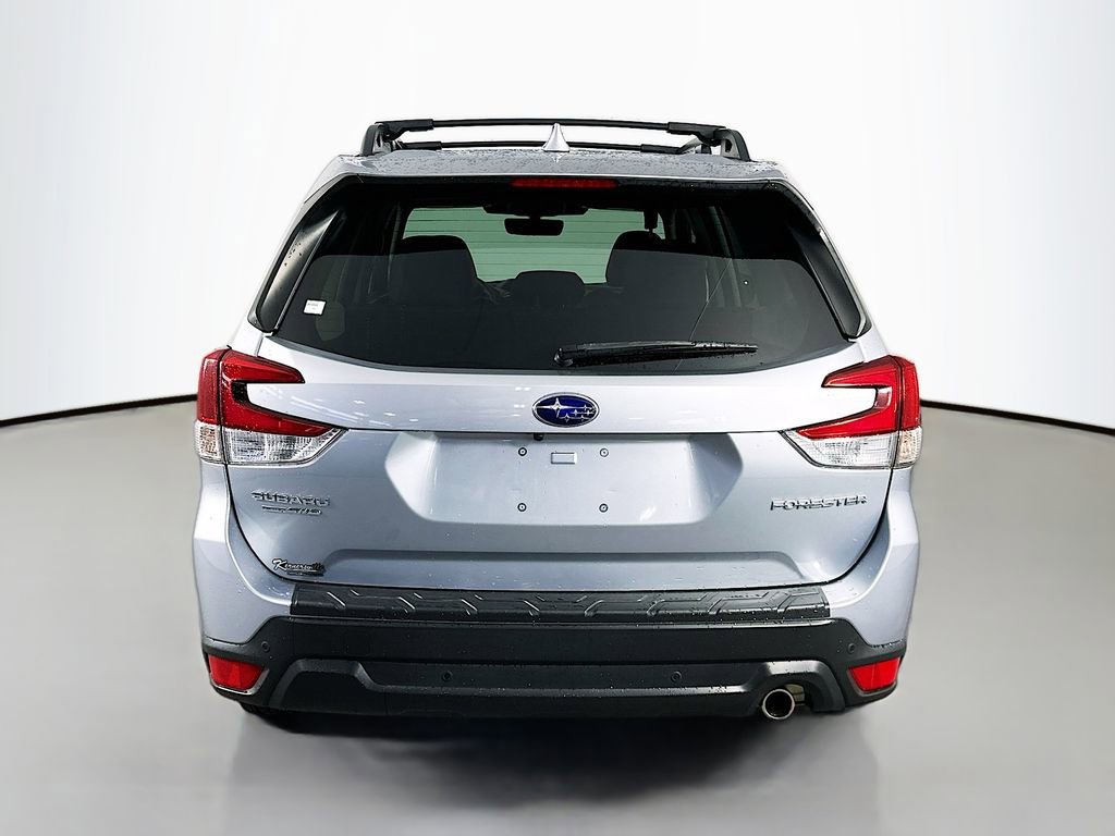 Used 2022 Subaru Forester Limited w/ Popular Package #3 AWD/4WD image 6