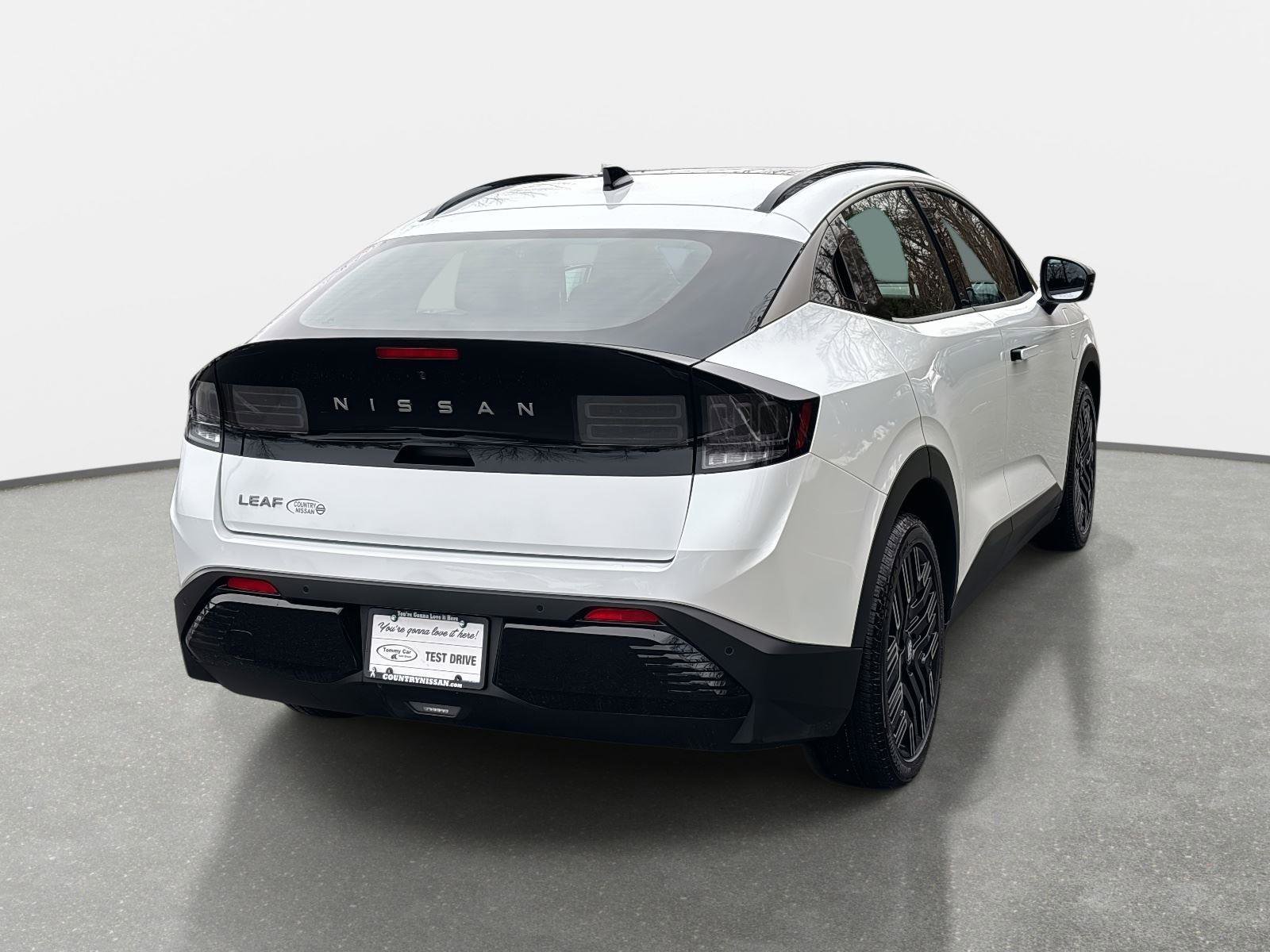 New 2026 Nissan Leaf Platinum+ image 5