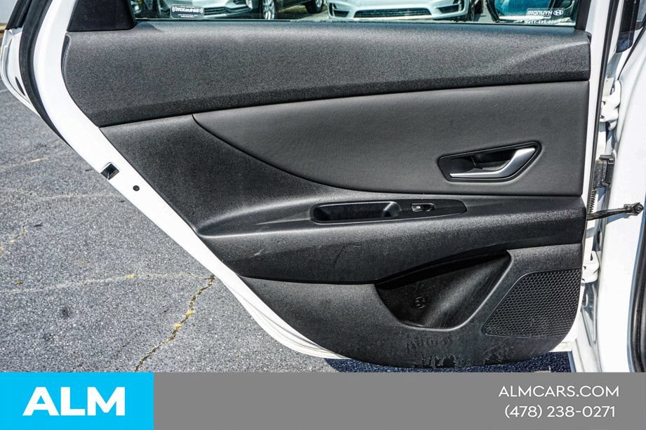 Used 2024 Hyundai Elantra Limited FWD image 48